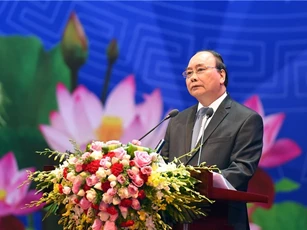 Thủ tướng: Chúng ta đã “gãi đúng chỗ” không còn “ngứa trên đầu, gãi dưới chân”