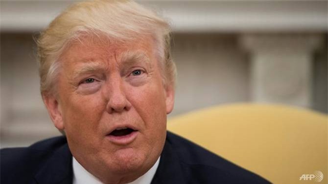 Trump từng yêu cầu Giám đốc FBI bỏ qua việc Flynn "đi đêm" với Nga