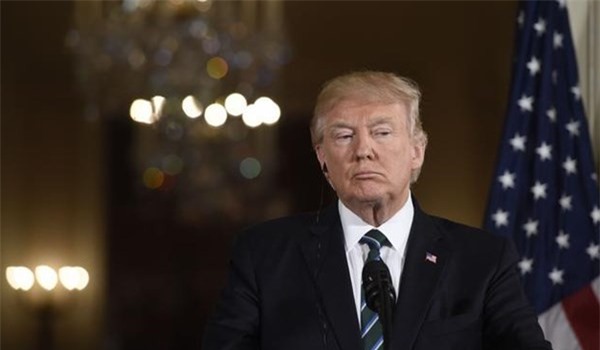 Tỷ lệ tín nhiệm Trump thấp kỷ lục sau 115 ngày tại nhiệm