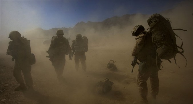 Mỹ, NATO gia tăng quân sự ở Afghanistan thì chiến tranh vẫn tiếp tục