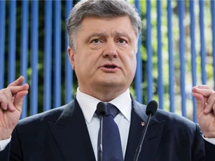 Poroshenko yêu cầu cấm thành viên Nghị viện châu Âu thăm Crimea và Donbass