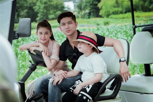 Tin bất ngờ: Tim - Trương Quỳnh Anh hoàn tất thủ tục ly hôn