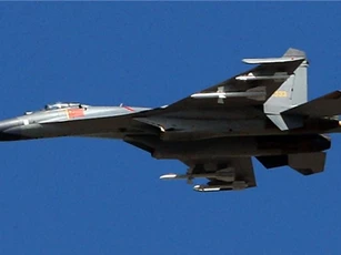 Mỹ tố Su-30 Trung Quốc đánh chặn máy bay WC-135 ở Hoa Đông