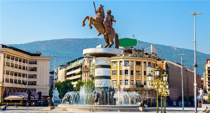 Đại sứ quán Nga phản ứng với "tập truyện tình báo" chống Nga của Anh