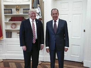 Ngoại trưởng Nga bác tin trao đổi với Trump về vụ sa thải giám đốc FBI