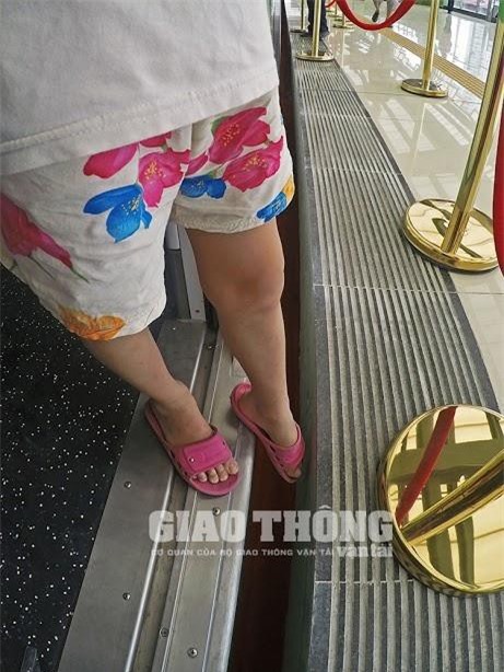 Ban quản lý dự án giải thích "nóng" về khe hở lớn đường sắt Cát Linh-Hà Đông