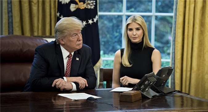 Trump công du Ả Rập Saudi, con gái Ivanka "lãi" lớn