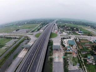 Hơn 41.000 tỷ tiền Nhà nước xây cao tốc Bắc - Nam phía Đông
