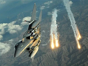 Liên quân Mỹ lại bị tố ném bom "tàn sát" dân thường ở Syria