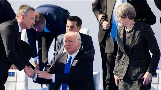 Tổng thống Trump không ngần ngại "đòi nợ" NATO