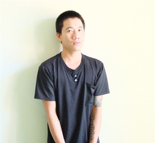 Nữ hàng xóm đi vắng, 9X đột nhập cuỗm giàn tivi đắt tiền