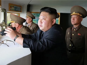 Kim Jong-un thị sát thử nghiệm vũ khí phòng không mới của Triều Tiên