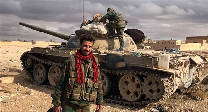 Lính Syria giành lại cao tốc Damascus-Palmyra, IS buộc phải rút lui