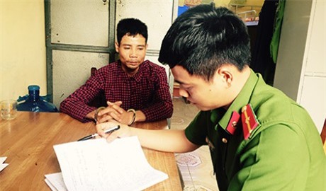 Khởi tố kẻ giết người rồi phi tang xác xuống sông ở Hưng Yên