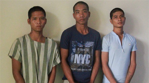 Nhóm thanh niên lao xe xuống sông, đánh vỡ đầu cảnh sát