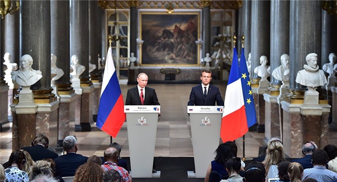 Tổng thống Pháp muốn cùng với Nga giải quyết khủng hoảng Syria