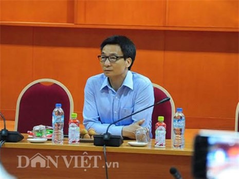 Vụ 7 người chết khi chạy thận: Phó Thủ tướng lên Hòa Bình lúc nửa đêm