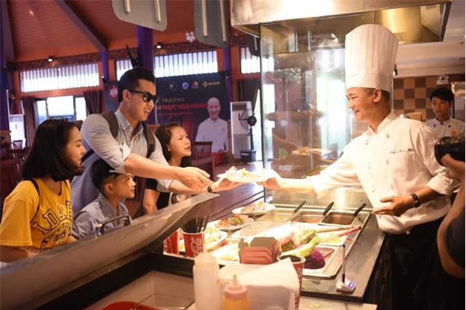 Vui quên lối về tại không gian ẩm thực Ngũ hành