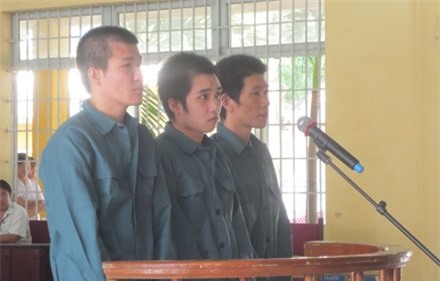 Kích động 195 học viên cai nghiện trốn trại, phạt tù 3 đối tượng