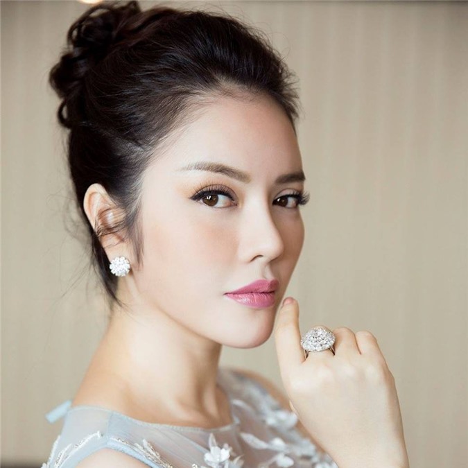 Lý Nhã Kỳ bị mạo danh, "cuỗm mất" 3 vé mời bế mạc LHP Cannes