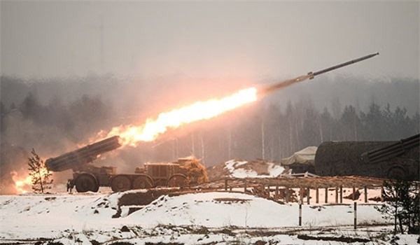 Quân đội Syria dùng bệ phóng tân tiến của Nga nã tên lửa vào IS