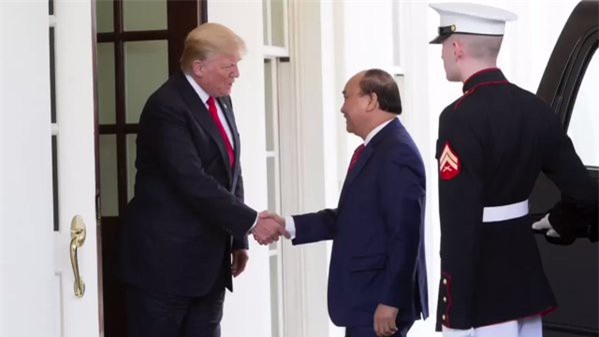 Tổng thống Trump nói về cuộc gặp với Thủ tướng Nguyễn Xuân Phúc