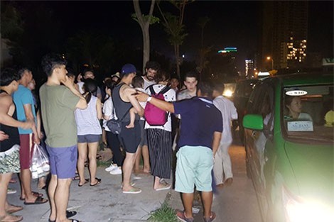 Cháy khách sạn Fusion Suites, hơn 200 du khách hoảng loạn tháo chạy