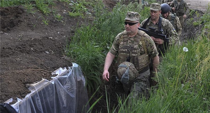 "Chiếm được Moskva, chiến sự Donbass chấm dứt"