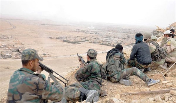 Qu&#xE2;n &#x111;&#x1ED9;i Syria t&#x1EA5;n c&#xF4;ng 2 nh&#xF3;m kh&#x1EE7;ng b&#x1ED1;, &#x110;&#xF4;ng Damascus th&#xE0;nh ch&#x1EA3;o l&#x1EED;a