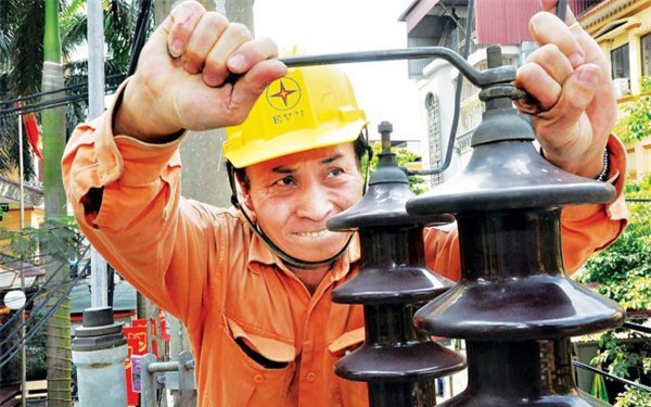 Nắng nóng kỷ lục, tiêu thụ điện cao nhất trong lịch sử