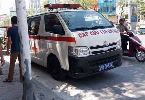 Nắng nóng đỉnh điểm, 2 người đột tử giữa đường