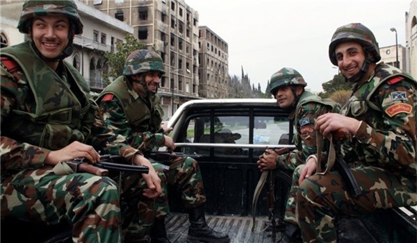 Tái chiếm thành trì cuối của IS ở Aleppo, quân đội Syria tiến về Raqqa 