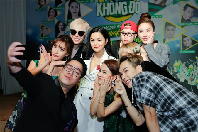 “Mùa hè không độ 2017" - Lễ hội âm nhạc quy tụ dàn ca sĩ “hot” của V-pop