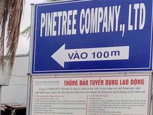 Bạc Liêu: Hàng trăm công nhân may bỏ việc vì cơm có dòi