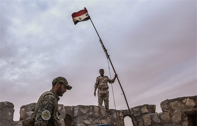 Đánh bật IS ở Đông Aleppo, Syria tiến vào hang ổ phiến quân ở Raqqa