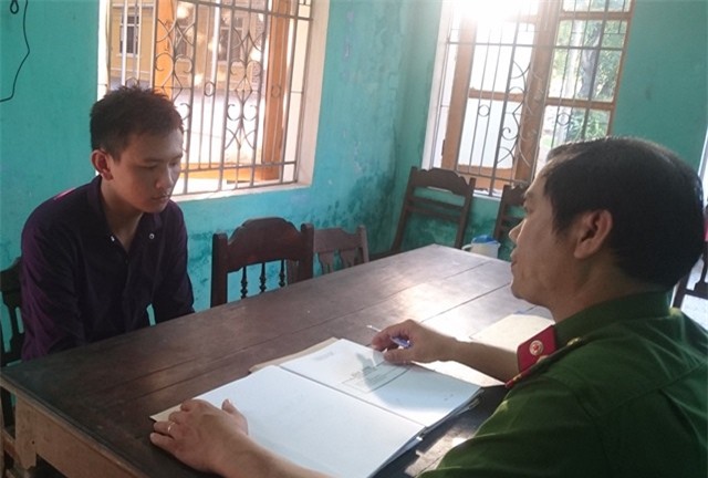 Dùng dao khống chế, trói giám đốc, cướp hơn 100 triệu đồng