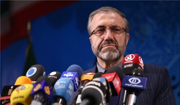 Tấn công Quốc hội Iran: Tiết lộ lý do khủng bố "qua mặt" an ninh