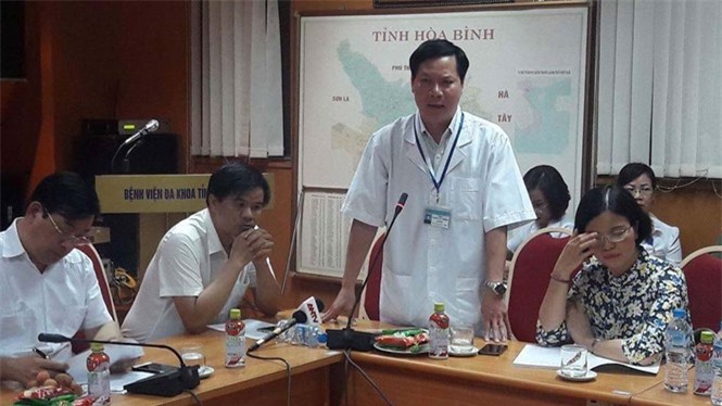 8 người chết khi chạy thận: Tạm đình chỉ giám đốc BV đa khoa Hòa Bình