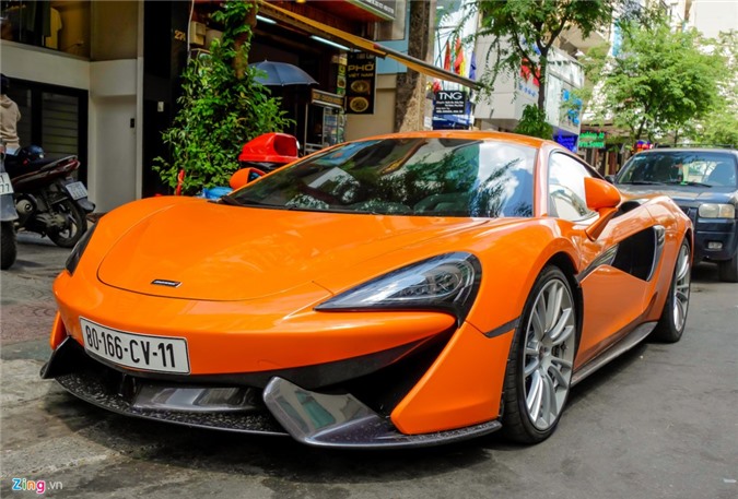 Choáng ngợp với dàn siêu xe của trùm ma túy Hoàng Béo ở Sài Gòn