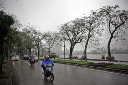 Miền Bắc tiếp tục mưa dông, mát mẻ sau chuỗi ngày nắng nóng kỷ lục