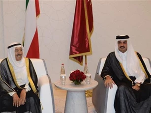 Quốc vương Kuwait tới Qatar "tháo ngòi nổ" khủng hoảng ngoại giao