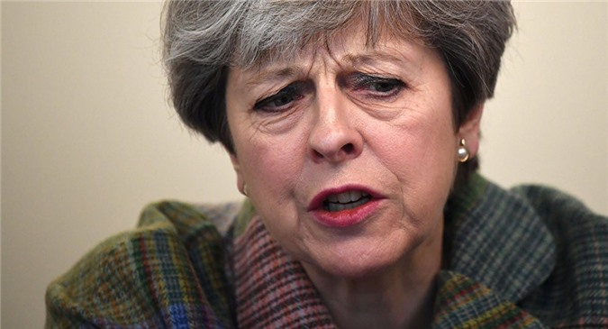 Bầu cử Quốc hội Anh: Kết quả thăm dò gây sốc cho Thủ tướng May