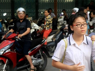 Hơn 76.000 thí sinh Hà Nội bước vào kỳ thi tuyển sinh lớp 10