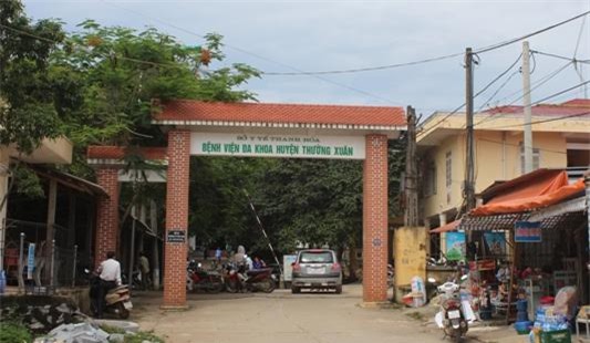 Kỷ luật cách chức Phó giám đốc BV quan hệ bất chính với điều dưỡng