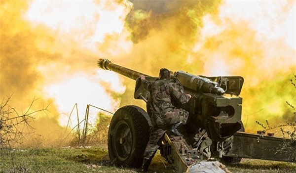 Quân đội Syria dội hỏa lực vào tuyến phòng thủ IS ở Dara'a