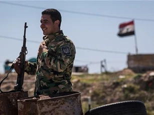 Quân đội Syria dốc sức giành tuyến đường chiến lược ở Aleppo