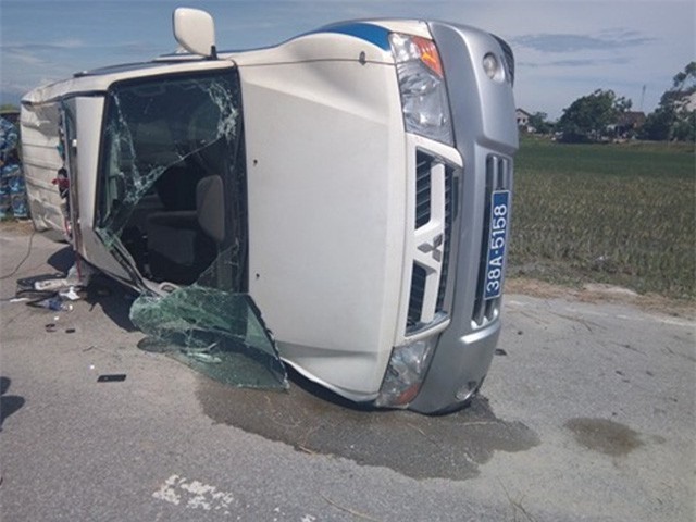 Tiết lộ thân thế lái xe Fortuner húc bay xe CSGT