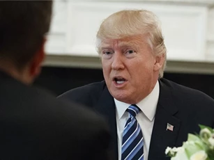Tổng thống Putin giải thích lý do Nga thích Trump