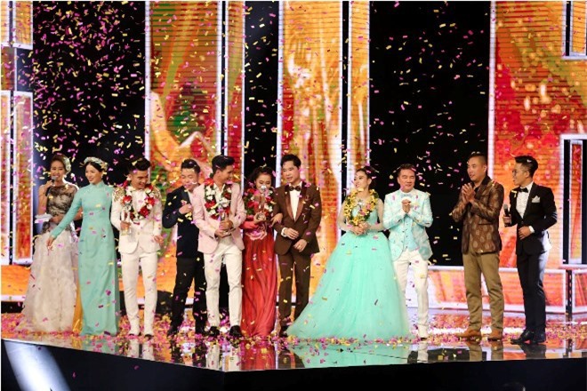 Vượt mặt 3 đối thủ, Hellen Thủy đoạt ngôi quán quân Thần tượng bolero