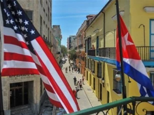 Trump đảo ngược chính sách của Obama, Cuba lập tức cảnh báo